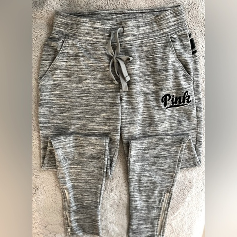 Victoria’s Secret Pink marled gray joggers, Size S